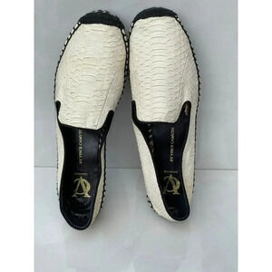 Vince Camuto Womens Slip On Espadrille Snakeskin Signature Shoes Cream Sz 38.5